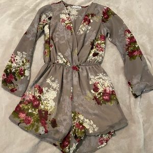 Dainty Hooligan romper